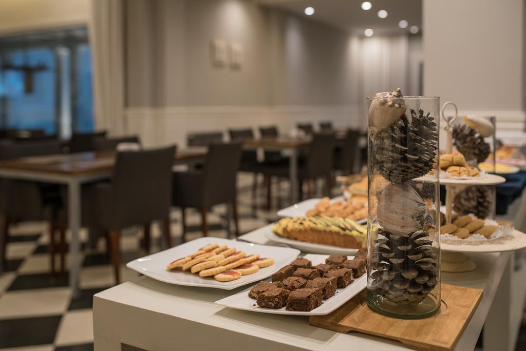Playas Art Hotel Pinamar Eksteriør billede