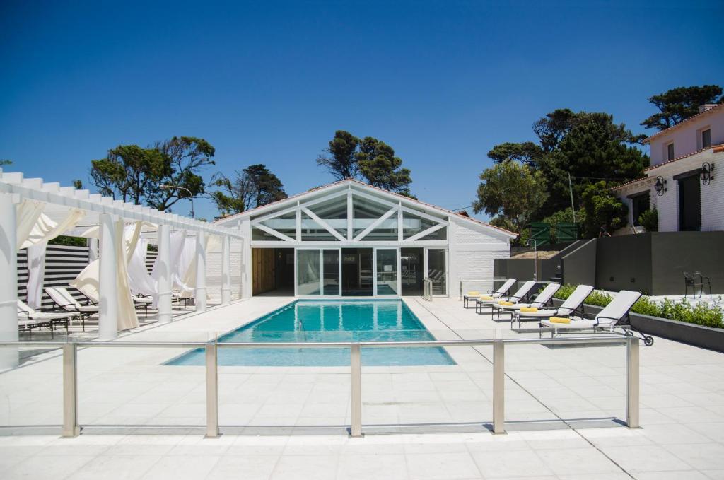 Playas Art Hotel Pinamar Eksteriør billede