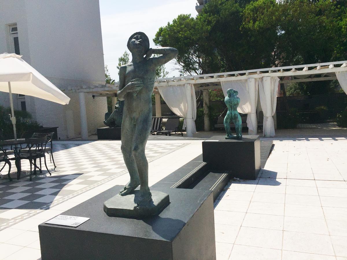Playas Art Hotel Pinamar Eksteriør billede